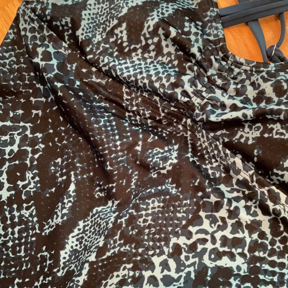 All in Motion Tankini. NWT - Picture 2 of 9